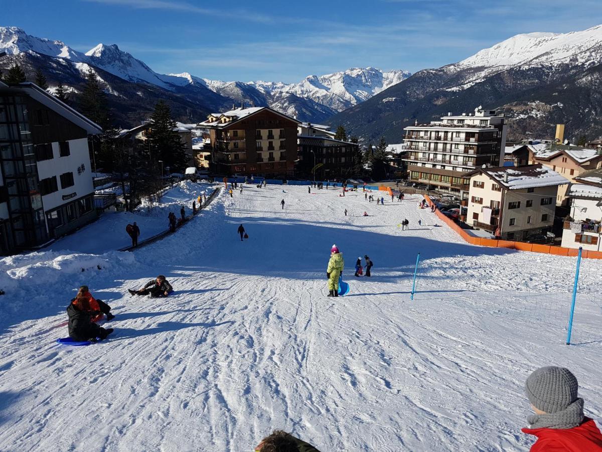 The Closest Location To The City Center And Chairlift Oulx Екстериор снимка